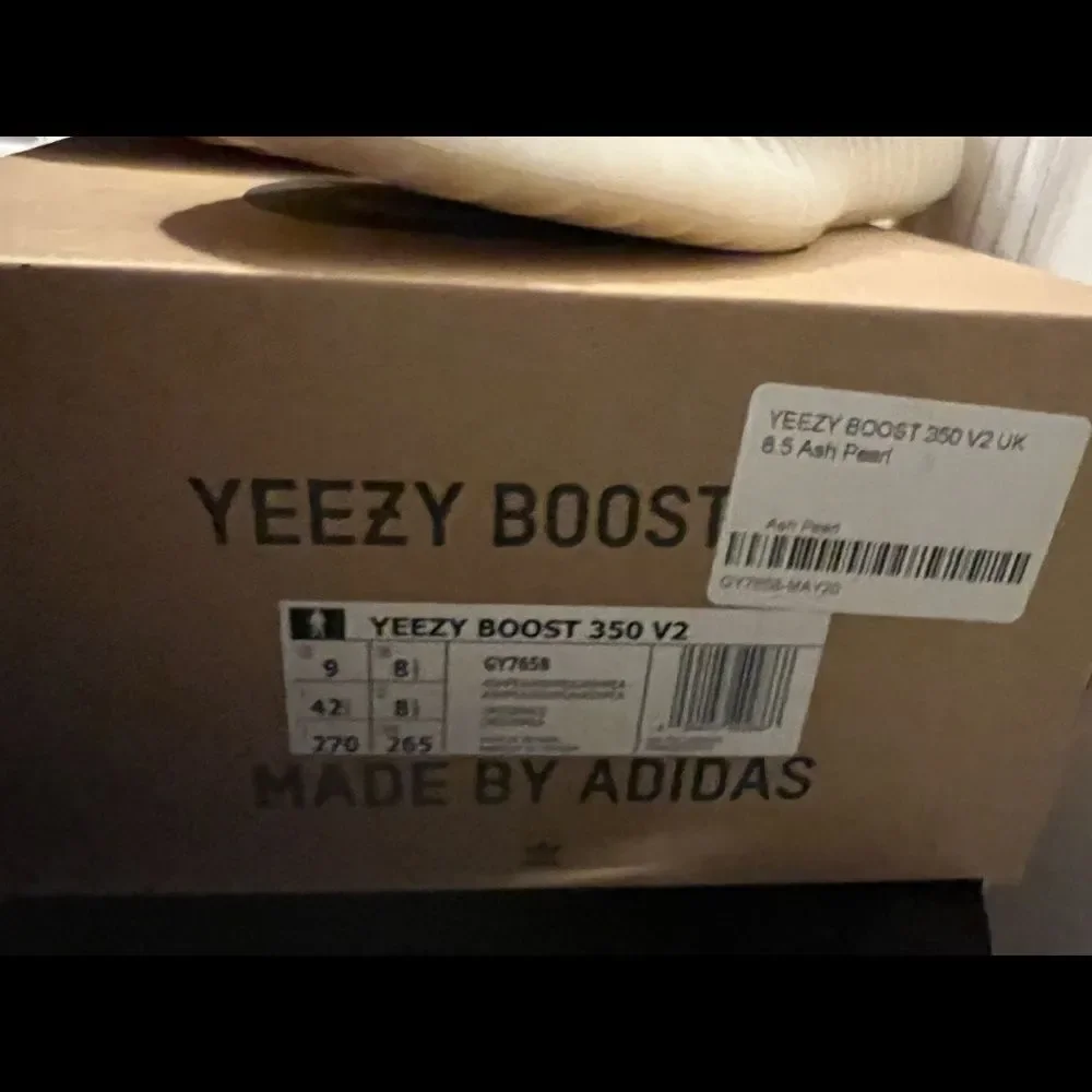 Adidas Yeezy Boost 350 V2 - Ash Pearl GY7658 - US Men's Size 8.5 With Receipt